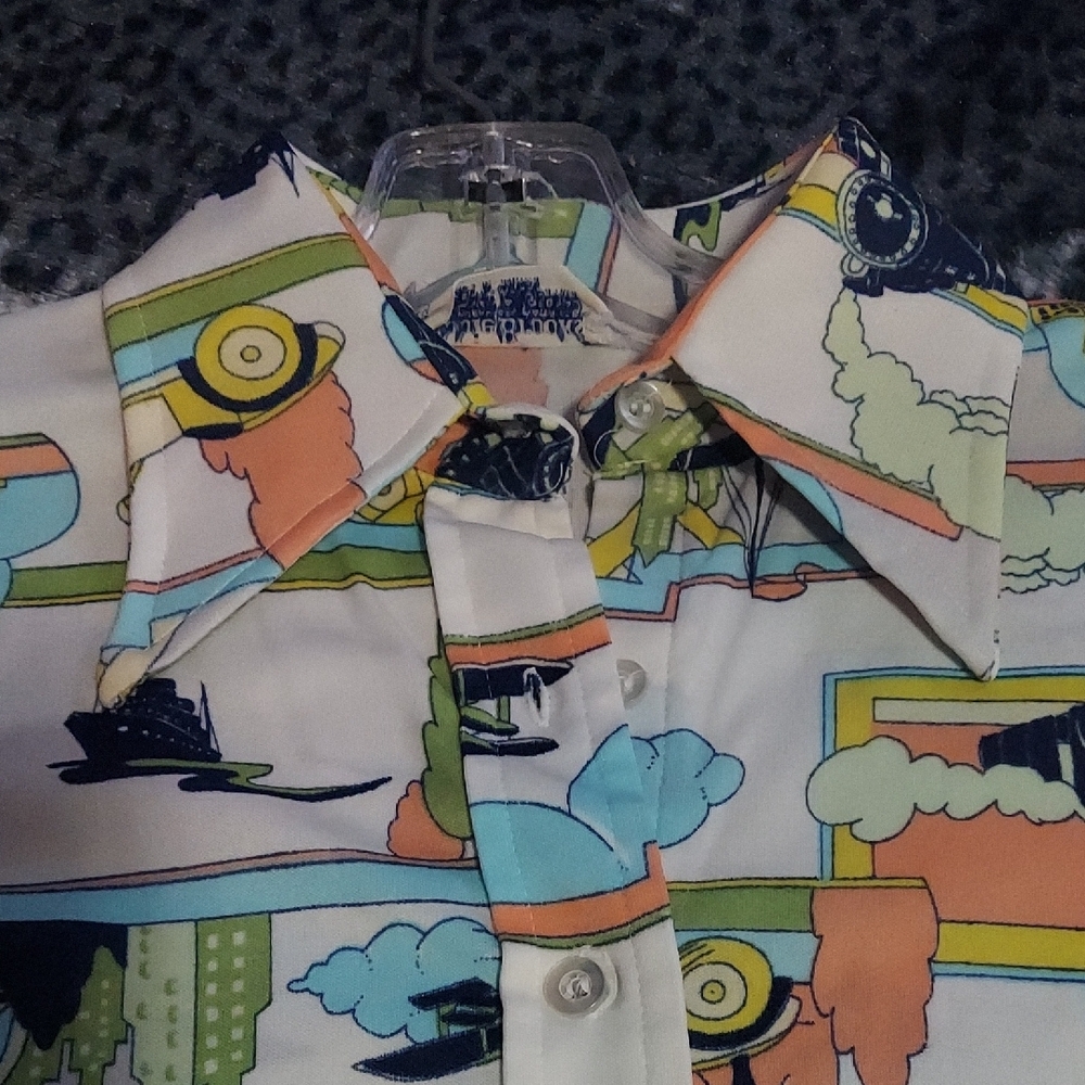5/$10 Vintage Bobbie Brooks Multicolor Graphic Shirt - Picture 10 of 15